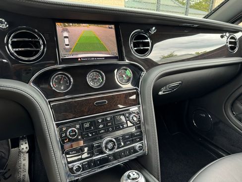 Used 2013 Bentley Mulsanne Mulliner Edition image 91