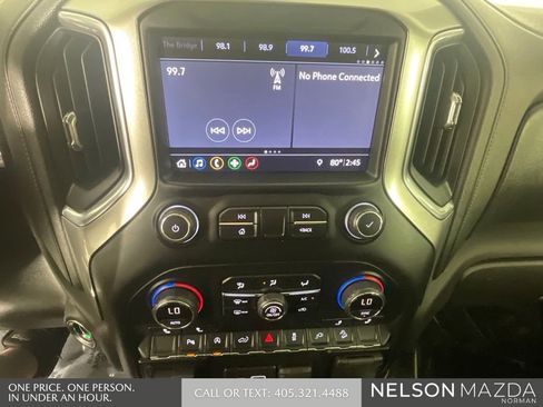 Used 2019 Chevrolet Silverado 1500 LT Trail Boss AWD/4WD image 33