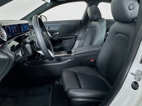 Certified 2025 Mercedes-Benz CLA 250 image 17