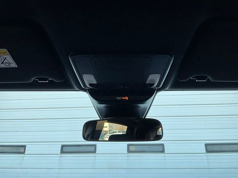 Used 2025 Honda HR-V Sport image 14