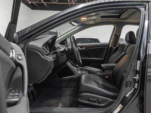 Used 2013 Acura TSX Sedan FWD image 4