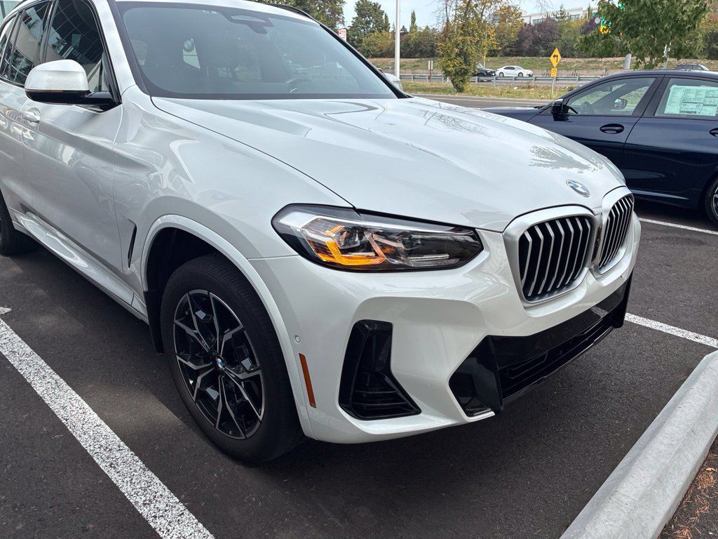 Used 2024 BMW X3 xDrive30i w/ Premium Package AWD/4WD image 20