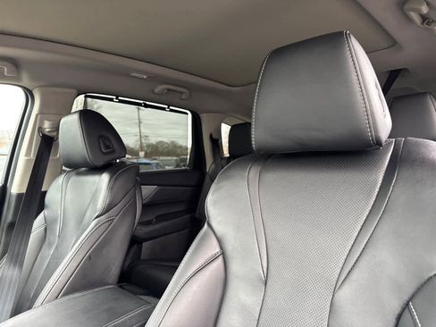 Used 2024 Acura MDX SH-AWD w/ Technology Package image 15