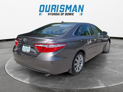 Used 2016 Toyota Camry XLE w/ Advanced Technology Package FWD image 6