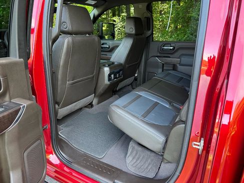 Used 2022 GMC Sierra 3500 Denali AWD/4WD image 18