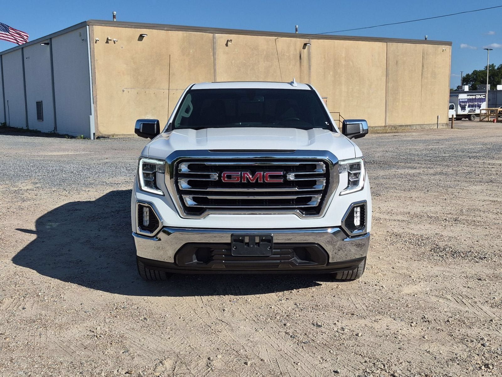 Used 2021 GMC Sierra 1500 SLT RWD image 9