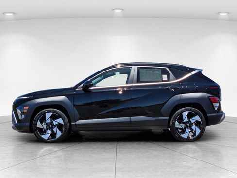 New 2026 Hyundai Kona Limited FWD image 7
