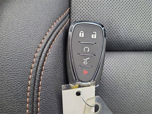 Used 2022 Chevrolet Blazer Premier w/ Enhanced Convenience Package image 21