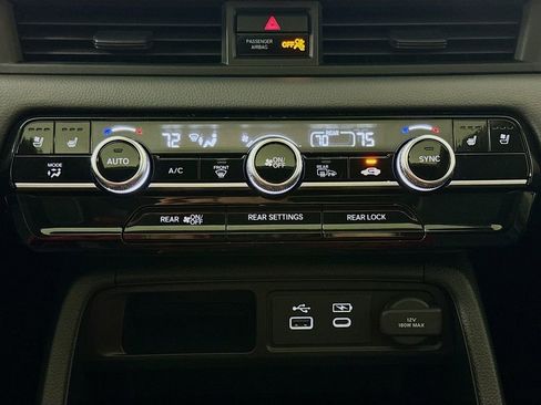 Used 2023 Honda Pilot Elite image 15