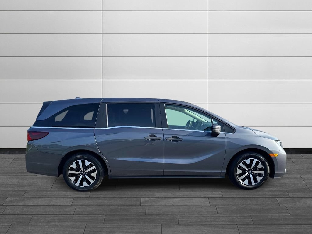 Used 2025 Honda Odyssey EX-L image 2