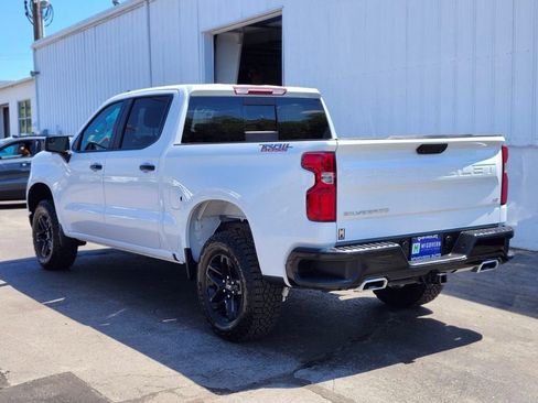 Used 2023 Chevrolet Silverado 1500 LT Trail Boss w/ Convenience Package II AWD/4WD image 3