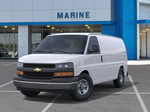 New 2026 Chevrolet Express 2500 w/ Driver Convenience Package RWD image 6