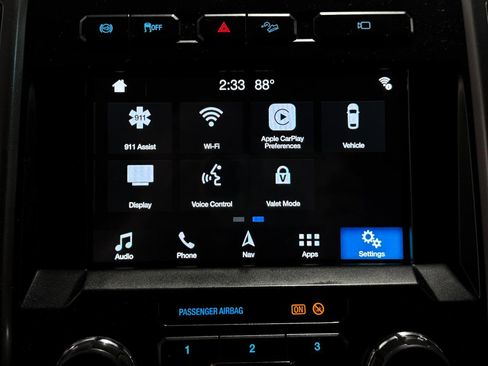 Used 2018 Ford F350 XLT w/ XLT Premium Package image 22