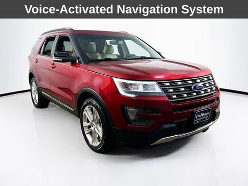 Used 2016 Ford Explorer XLT w/ Equipment Group 202A image 1