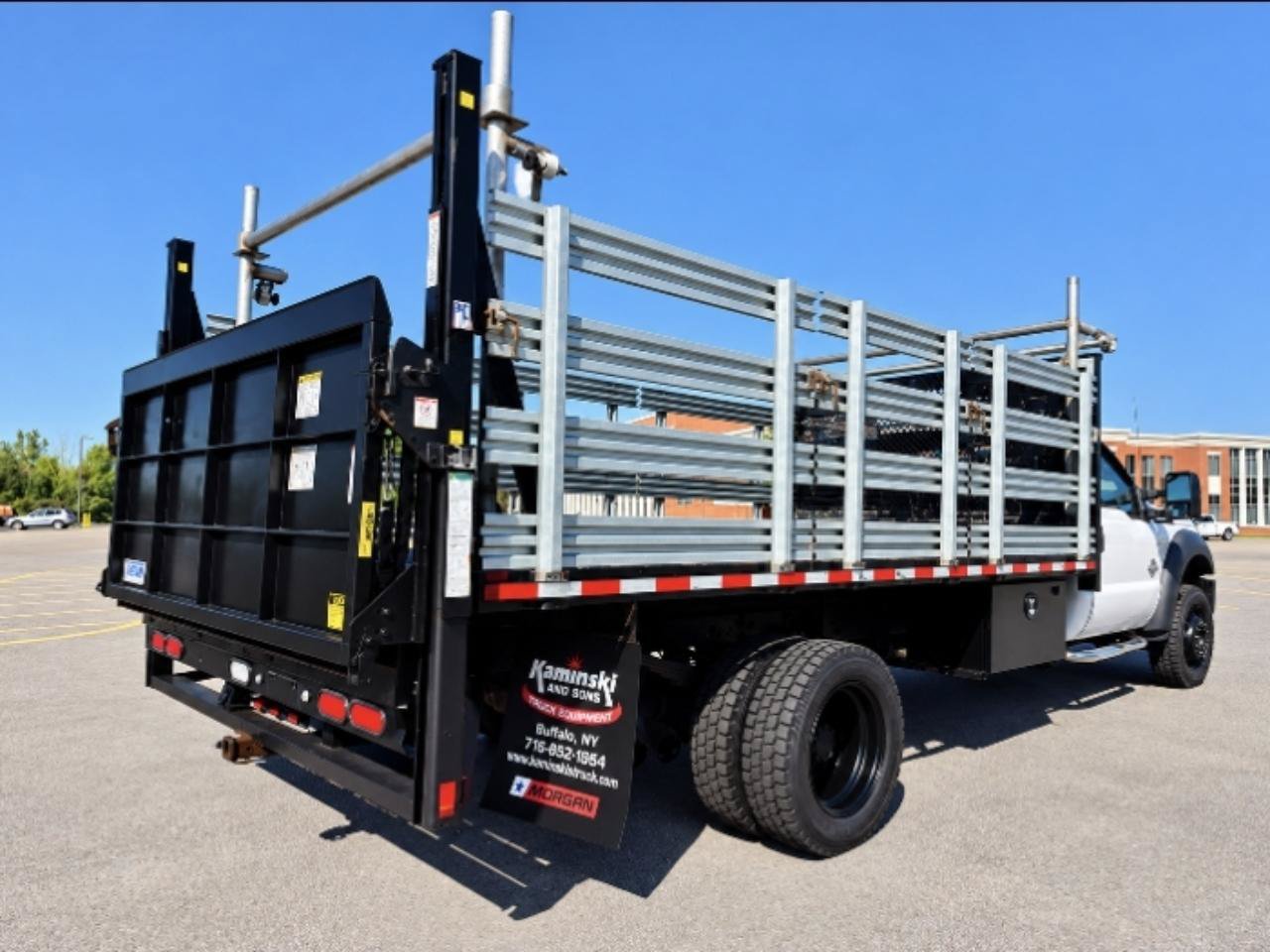 Used 2012 Ford F550 2WD Regular Cab Super Duty w/ Payload Upgrade Pkg image 4