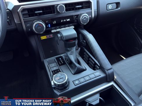 Used 2025 Toyota 4Runner TRD Off-Road Premium w/ Tow Technology Package AWD/4WD image 38