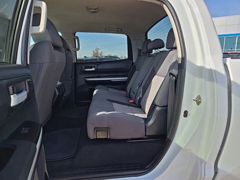 Used 2016 Toyota Tundra SR5 image 13