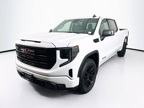 Used 2023 GMC Sierra 1500 Elevation image 3