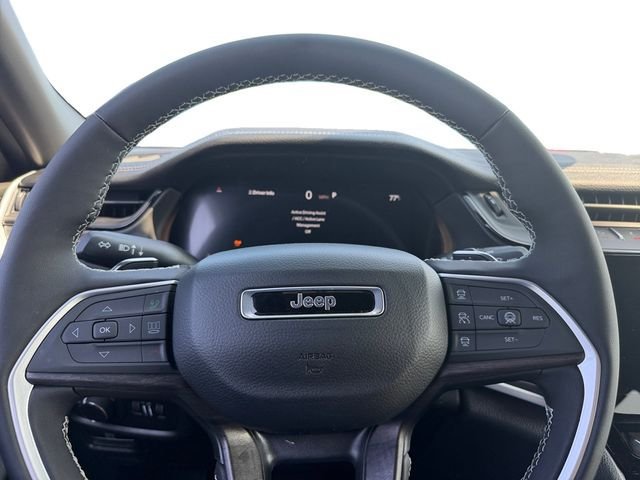 New 2026 Jeep Grand Cherokee Altitude AWD/4WD image 17