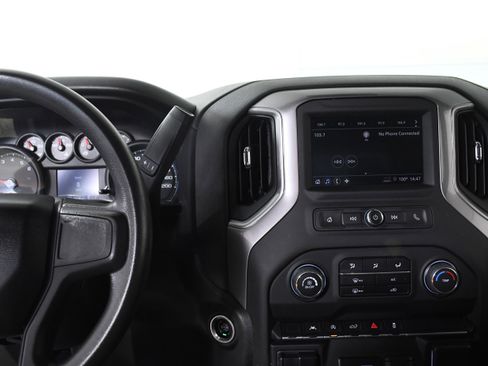 Used 2023 Chevrolet Silverado 1500 Custom image 14
