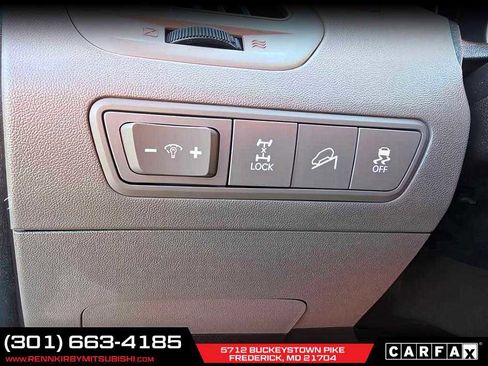 Used 2012 Hyundai Tucson Limited w/ Premium Pkg image 11