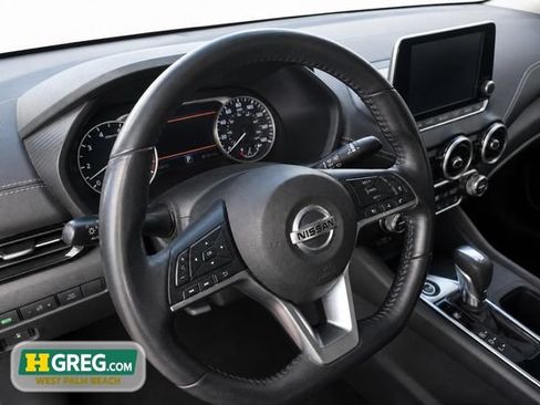 Used 2020 Nissan Sentra SV FWD image 14