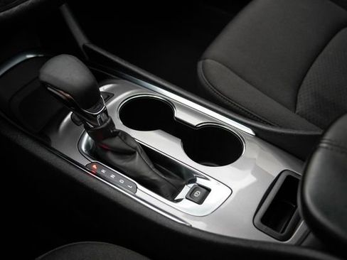 Used 2024 Chevrolet Malibu LT image 31