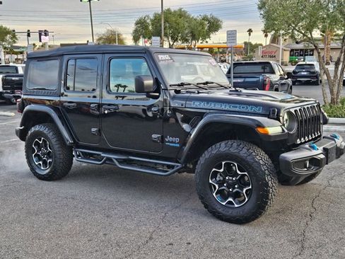 Used 2022 Jeep Wrangler Unlimited Rubicon 4xe image 3