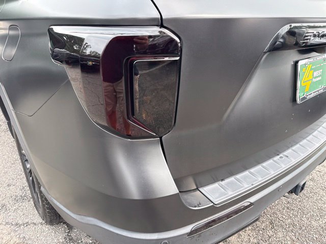 Used 2023 Ford Explorer XLT w/ Equipment Group 202A AWD/4WD image 38