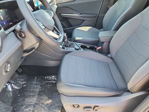 New 2026 Volkswagen Taos SE AWD/4WD image 7