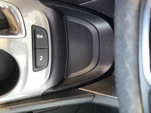 Used 2024 Chevrolet Malibu RS image 25