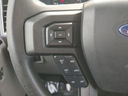 Used 2019 Ford F150 XLT image 23