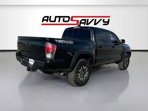 Used 2022 Toyota Tacoma TRD Off-Road w/ Technology Package AWD/4WD image 7
