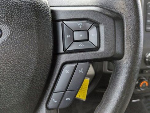 Used 2017 Ford F150 XLT AWD/4WD image 22