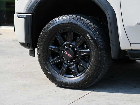Used 2026 GMC Sierra 2500 AT4 AWD/4WD image 19