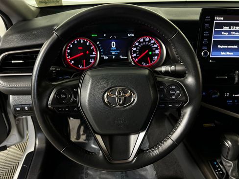 Used 2024 Toyota Camry XSE FWD image 15