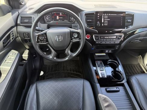Used 2023 Honda Passport Elite image 18