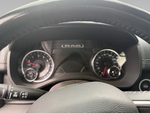 Used 2023 RAM 1500 Laramie AWD/4WD image 14