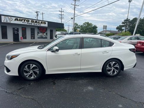 Used 2022 Subaru Legacy Premium AWD/4WD image 1