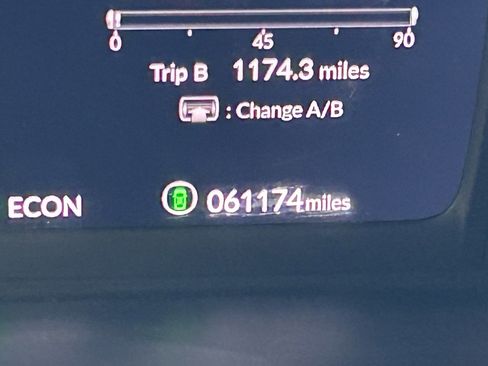 Used 2023 Honda Accord Touring image 25