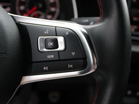 Used 2019 Volkswagen Jetta GLI image 16