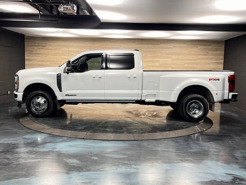 Used 2024 Ford F350 Lariat w/ Lariat Ultimate Package image 16