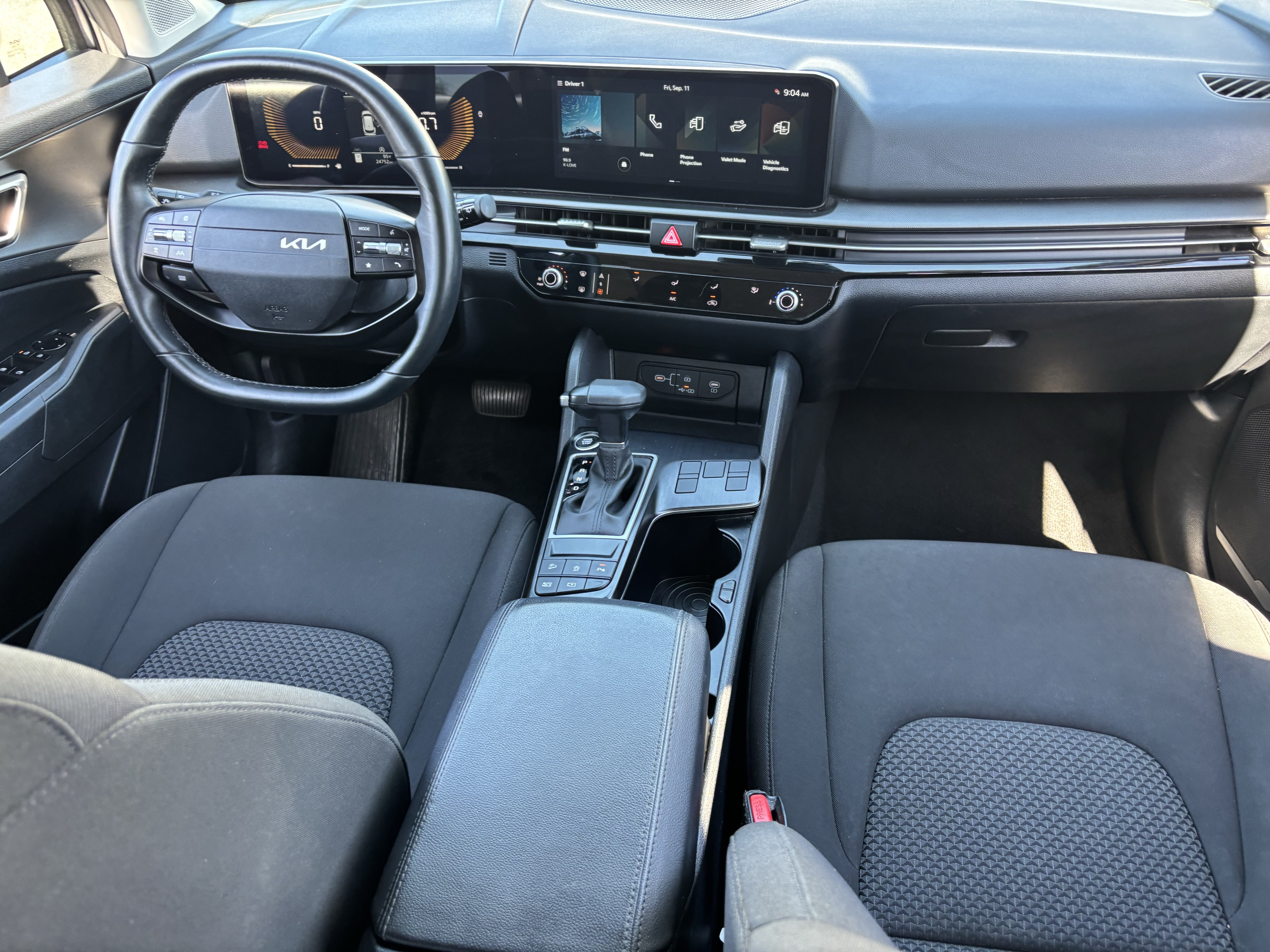 Certified 2026 Kia Sportage LX FWD image 13