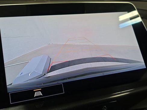 Used 2023 Cadillac CT5 Luxury w/ Cold Weather Package image 19