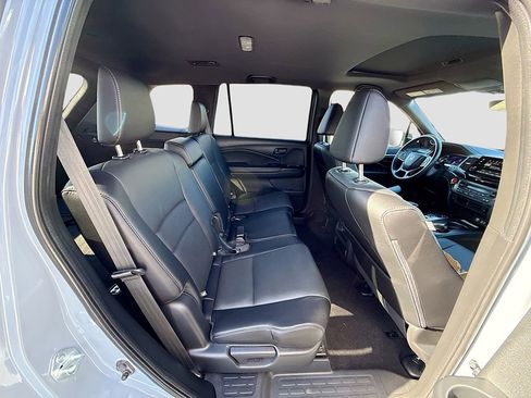 Used 2023 Honda Passport EX-L image 24