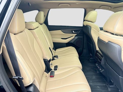 Used 2023 Acura MDX SH-AWD w/ Advance Package image 30