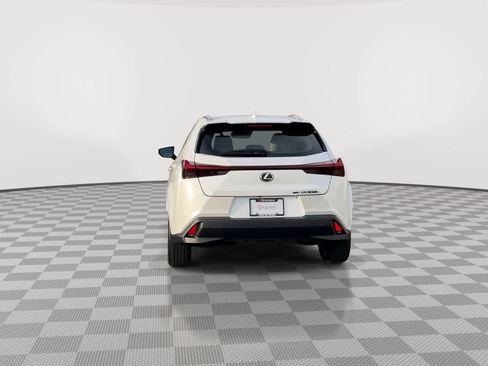 Used 2025 Lexus UX 300h AWD image 7