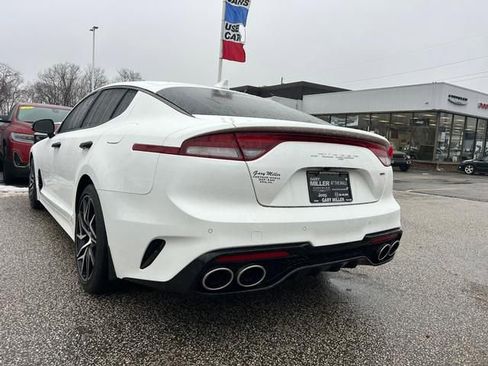 Used 2023 Kia Stinger GT-Line w/ Sun & Sound Package AWD/4WD image 5