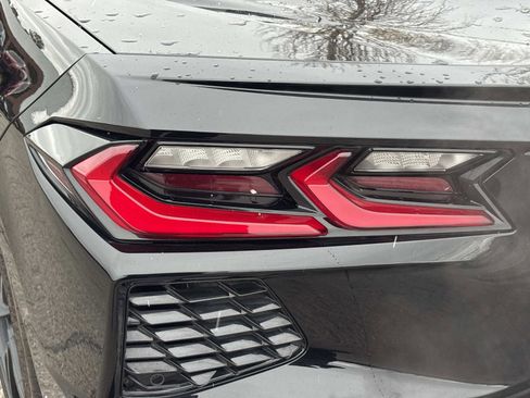 Used 2020 Chevrolet Corvette 3LT w/ 3LT Preferred Equipment Group image 12