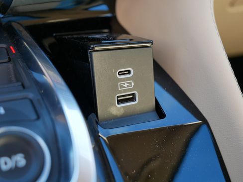 Used 2022 Acura MDX SH-AWD w/ Advance Package image 33